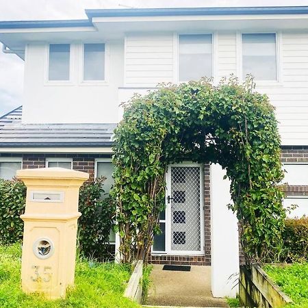 Kellyville 5Br Near Park And Shopping Mall Kültér fotó