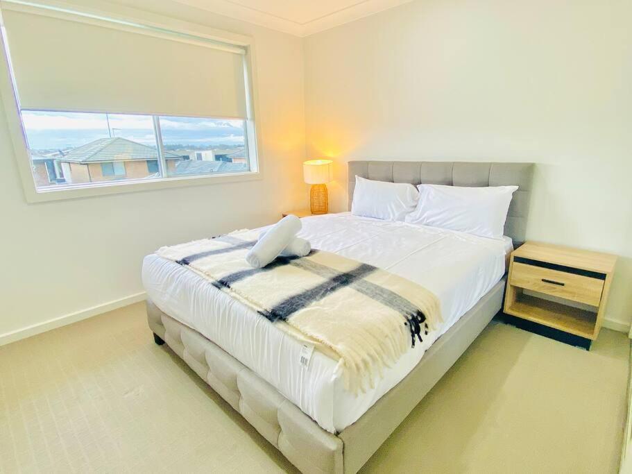 Kellyville 5Br Near Park And Shopping Mall Kültér fotó